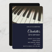 モノクロのピアノの鍵盤の写真 誕生日 招待状 (正面/裏面)