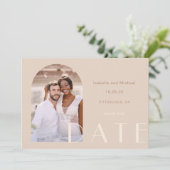 モノクロの土色フォトウェディング セーブザデート (スタンド正面)