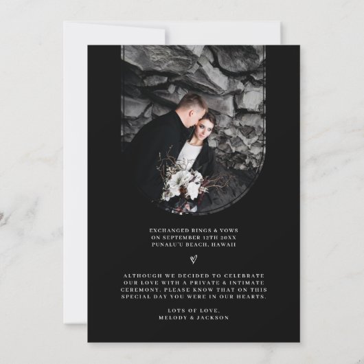 モノクロの挙式写真のお知らせ 招待状 (裏面)