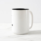 モノクロの枝上に止まった鳥 ツートーンマグカップ (正面右)