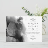 モノクロの水彩画の鳥と花のウェディング 招待状 (スタンド正面)