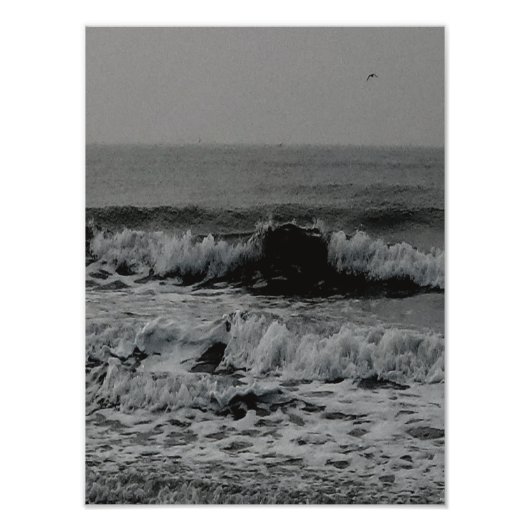 モノクロの海の波の写真ポスター フォトプリント            (正面)