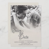 モノクロの結婚式のカップルがキスをしている 招待状 (正面/裏面)
