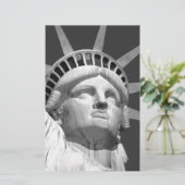 モノクロの自由の女神像 便箋 (スタンド正面)