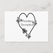 モノクロの蝶とハートの結婚式披露宴 エンクロージャーカード (正面)