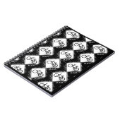 モノクロイニシャルのバイクパターン ノートブック (左側)