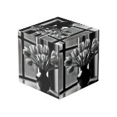 "モノクロエレガンス：白黒チューリップスティルライフ フォトキューブ (裏面アングル)