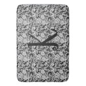 モノクログラム付き黒のホワイトレース バスマット (正面縦)