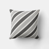 モノクログレー対角線ストライプ装飾用クッション クッション (裏面)