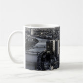 モノクロシティの雰囲気 コーヒーマグカップ (左)