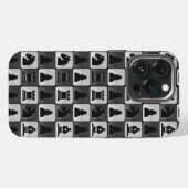 モノクロチェスパターン iPhoneケース (裏面横)
