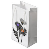 モノクロデイジーカラフルセンター抱き枕 スモールペーパーバッグ (裏面アングル)