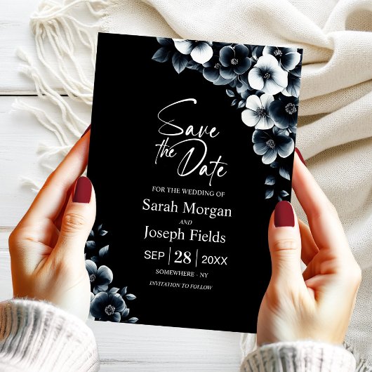 モノクロフラワースタイルの結婚式事前告知 招待状