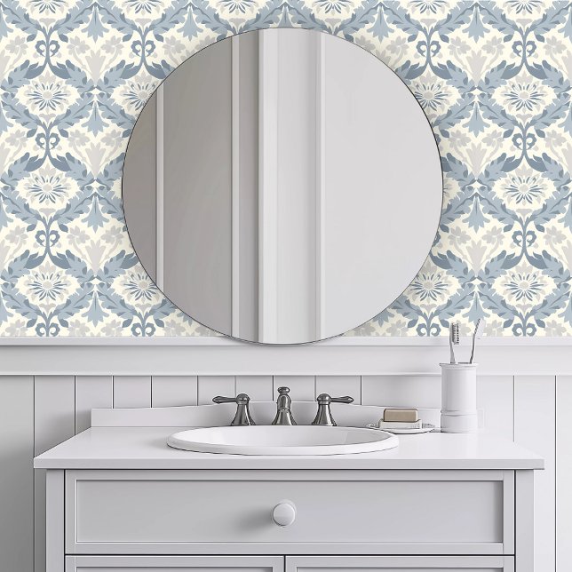 モノクロブルーリース 壁紙 (Monochromatic Blue Wreath Wallpaper in a white bathroom.)