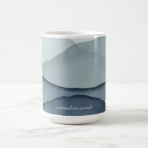 モノクロームの水彩画の山々