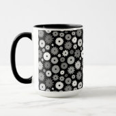 モノクロームの花柄 マグカップ (左)