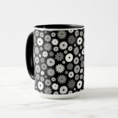 モノクロームの花柄 マグカップ (正面左)