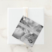 モノクロ写真ホワイトカラス&牡丹 フェイバータグ (インサイチュ)