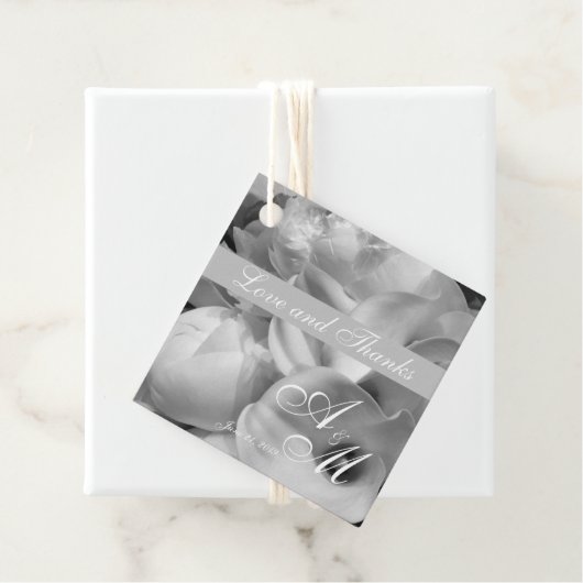 モノクロ写真ホワイトカラス&牡丹 フェイバータグ (インサイチュ)