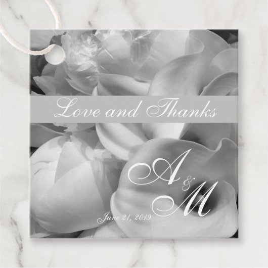 モノクロ写真ホワイトカラス&牡丹 フェイバータグ (正面)