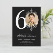 モノクロ エレガント フォト 60歳 誕生日 招待状 (スタンド正面)