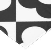 モノクロ ダイヤモンド チェック 花柄 テーブルクロス (アングル)