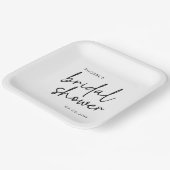 モノクロ ミニマル スクリプト ブライダル シャワー ペーパープレート (傾斜あり)