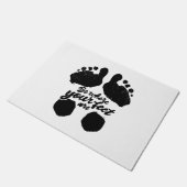 モノクロ「足元に集中して」プリント ドアマット (アングル)