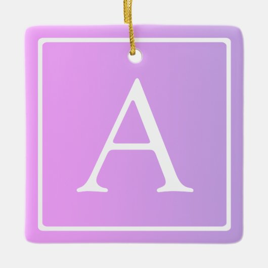 モノグラシンプルム |淡いピンク/紫グラデーション セラミックオーナメント (正面)