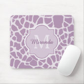 モノグラムおよび名前のシックな紫色のキリンのプリント マウスパッド (マウス)