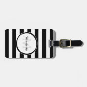 モノグラムが付いているカジュアルで広い白黒ストライプ ラゲッジタグ (正面横)