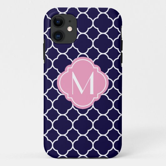 モノグラムが付いている濃紺のクローバーパターン Case-Mate iPhoneケース (裏面)