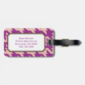 モノグラムとのはっきりしたでモダンな紫色の千鳥格子の ラゲッジタグ (裏面横)