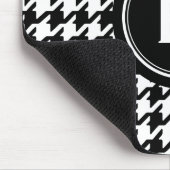 モノグラムとのクラシックな白黒千鳥格子の マウスパッド (コーナー)