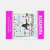 モノグラムとの体操のタイポグラフィ フリースブランケット (正面(横))