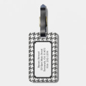 モノグラムとの粋でクラシックな灰色の千鳥格子の ラゲッジタグ (裏面縦)