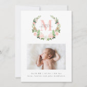 モノグラムとピンクのバラのリースの写真 出生のお知らせ 案内状 (正面)