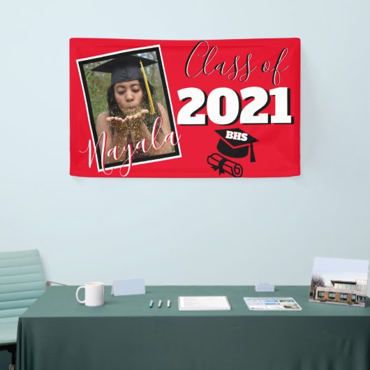 モノグラムとフォト卒業カスタムカラーレッド 横断幕 (トレードショー)