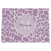 モノグラムと名前とシックなパープルキリンプリント ラージペーパーバッグ (正面)