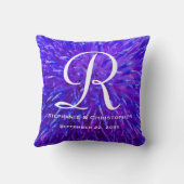 モノグラムと名前パープル抽象芸術フローラ クッション (裏面)