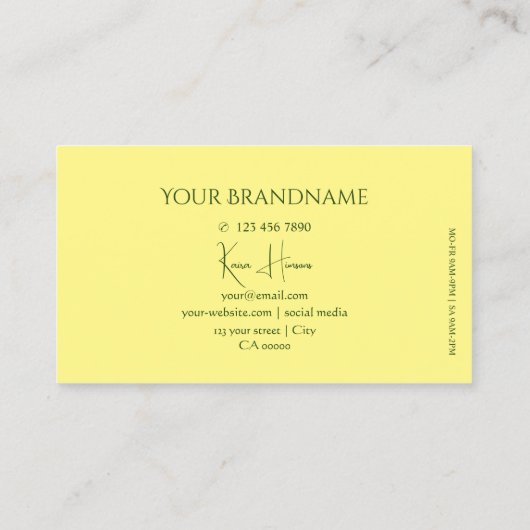 モノグラムと宝石が付いたシックで淡い黄色 名刺 (裏面)