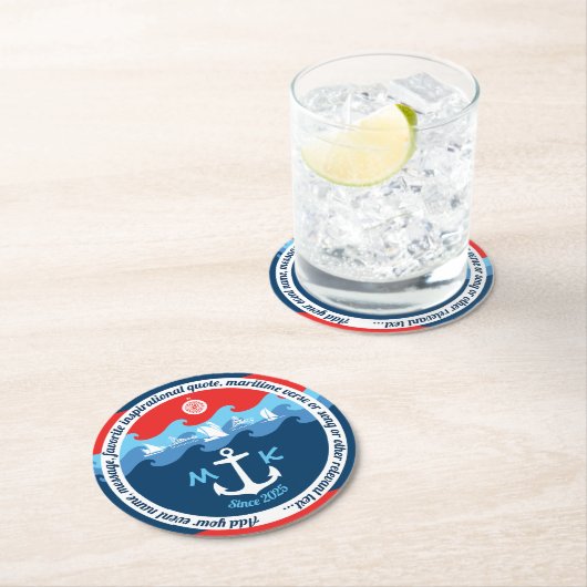 モノグラムのいかりは航海のなボートの赤白青を振ります ラウンドペーパーコースター (インサイチュ)