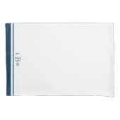 モノグラムのなクラシックで青いボーダー 枕カバー (正面左)