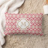 モノグラムのなショッキングピンクおよび金ゴールドのモトッコ人 ランバークッション (ブランケット)