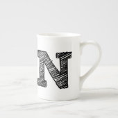 モノグラムのなマグ: 手紙"N " ボーンチャイナマグカップ (右)