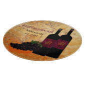 モノグラムのなワイン・ボトルおよびブドウ カッティングボード (角)