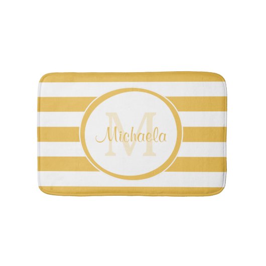 モノグラムのな名前のガーリーで無地のな黄色のストライプ バスマット (正面)