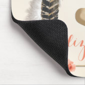 モノグラムのな珊瑚および金ゴールドDreamcatcherおよび矢 マウスパッド (コーナー)