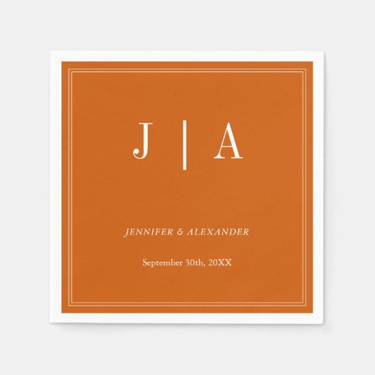モノグラムのカップル名シンプル燃えたオレンジと白 スタンダードカクテルナプキン (正面)