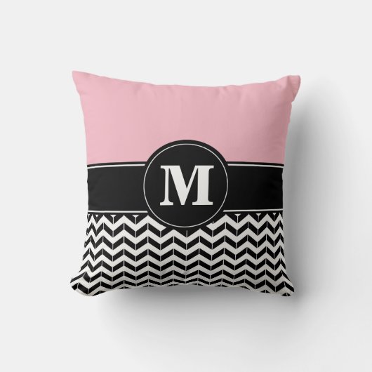 モノグラムのシェブロンのカスタムなピンク クッション (正面)